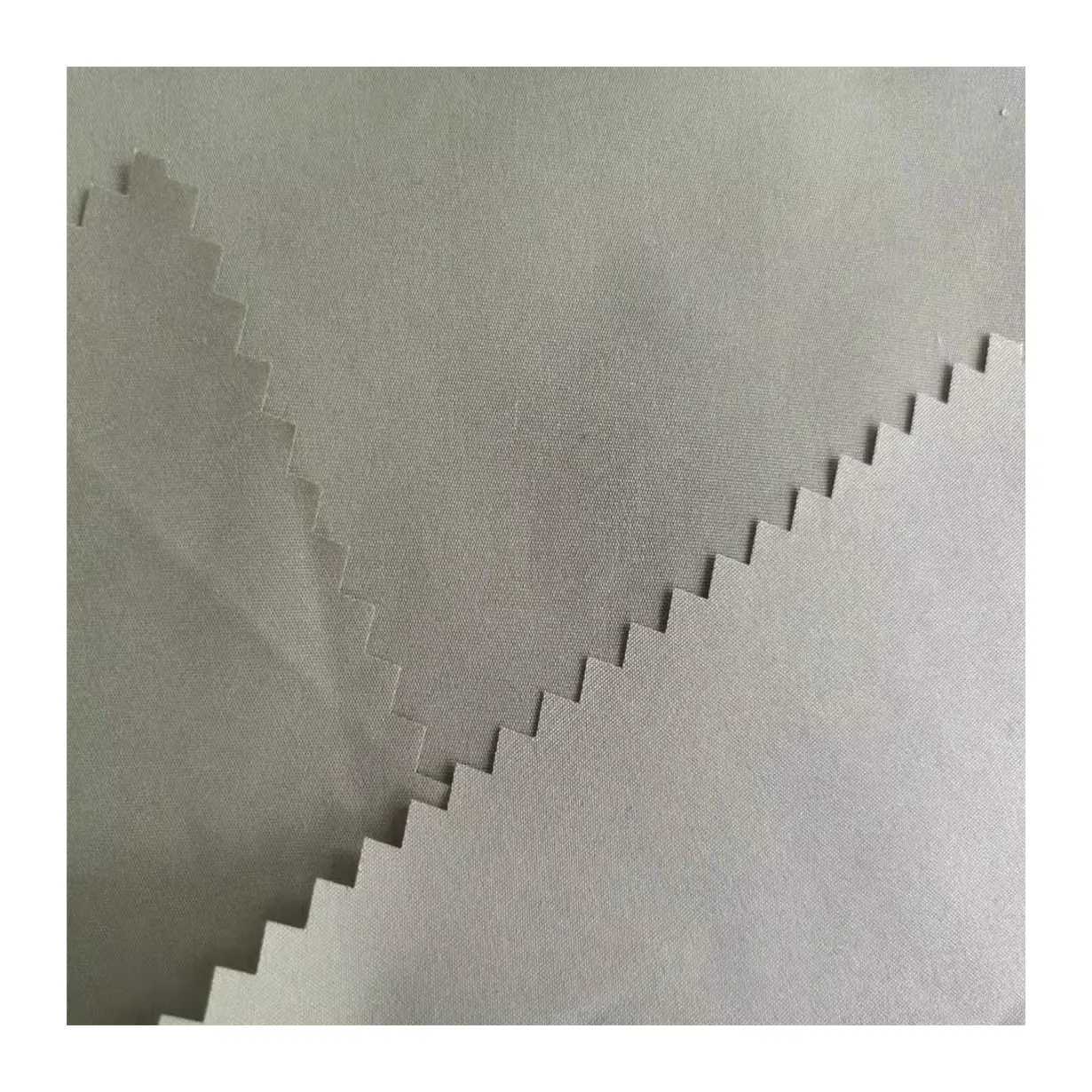Good Selling 100% Recycled Plain Design Sustainable Fabric Eco-Friendly Normal Weight Pongee Fabric